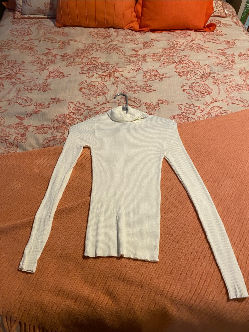 Streetwear Society Off-White Ribbed Knit Top